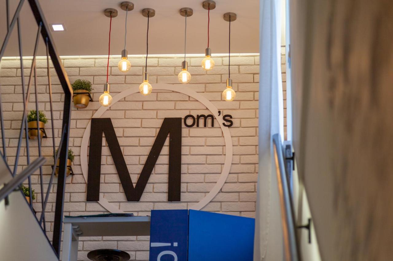 哥鲁拜克 Moms House酒店 外观 照片